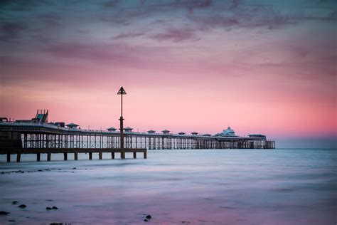 Sunset at Llandudno Pier – Smart Imaging & Framing