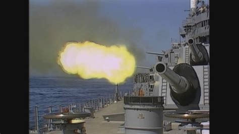 Big Guns Firing USS Iowa - YouTube