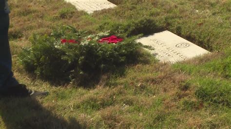 Wreaths Across America | kens5.com