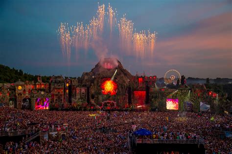 Belgium’s Tomorrowland to expand to two weekends in 2014 – Electronic Midwest