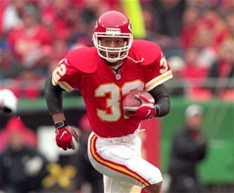 Marcus Allen # 32 Kansas City Chiefs RB College:USC | Kansas city chiefs, Football hall of fame ...