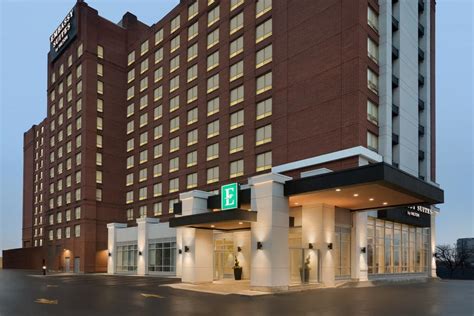 Embassy Suites by Hilton, Toronto Airport | Stress-Free Stays & Parking Near YYZ Airport - Stay ...