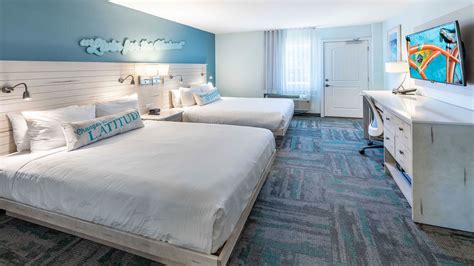 2 Queens Beds - Standard Hotel Room | Margaritaville Island Inn