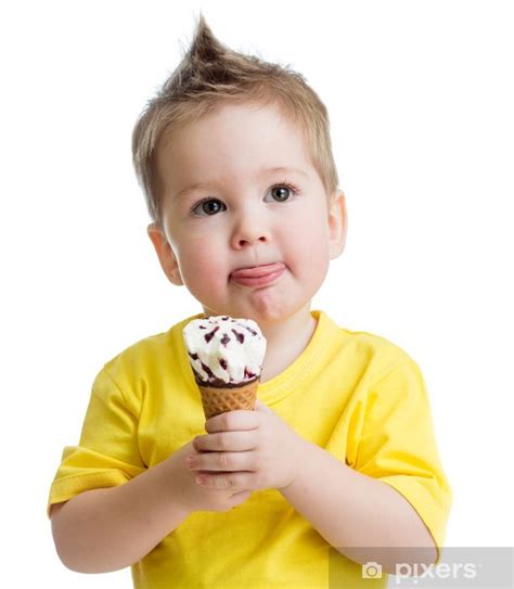 Wall Mural kid eating ice cream isolated on white - PIXERS.NET.AU