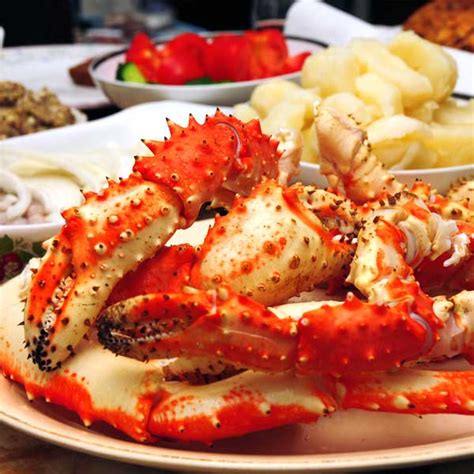 Alaskan King Crab Legs for Sale | Colossal Crab Legs Online