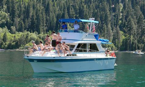 Smith Mountain Lake Boat Rentals [From $90/Hour] | Smith mountain lake ...