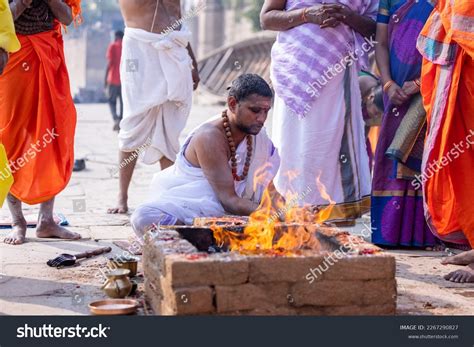 4,455 Brahmin Culture Images, Stock Photos & Vectors | Shutterstock