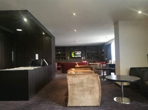 crowne-plaza-birmingham-city-centre-club-lounge-1 | Verylvke