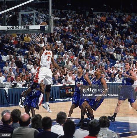 Shareef Abdur Rahim Photos Photos and Premium High Res Pictures - Getty ...