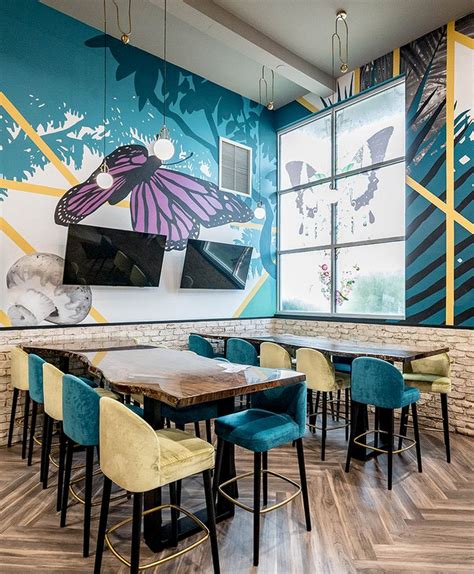 Why Wall murals are a Creative way to liven up your restaurant space – Eazywallz