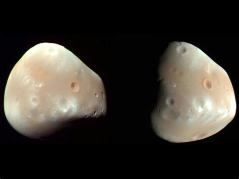 moons of mars Archives - Universe Today