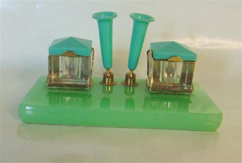 inkwell (1) - Brass, Glass, Onyx, Plastic - Catawiki