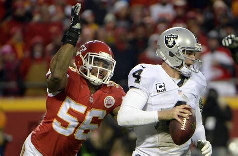 Kansas City Chiefs: Replacing Derrick Johnson Must Come From Within