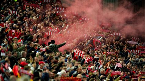 Liverpool video: Legends praising Anfield will give you goosebumps