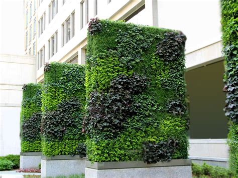 World Class Green Wall Vertical Garden by Technic Garden and Landscape ...