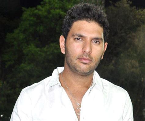 Yuvraj Singh Biography - Facts, Childhood, Family Life & Achievements