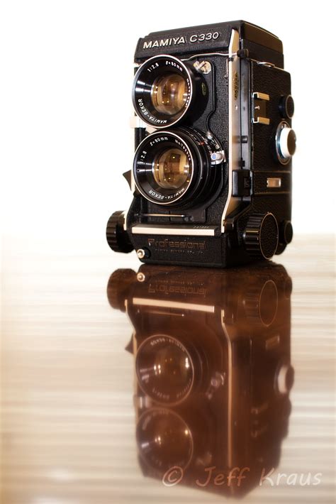 Jittery Pixel: Camera Review: Mamiya C330 Professional