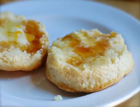 KFC Biscuits {copycat} - ChinDeep