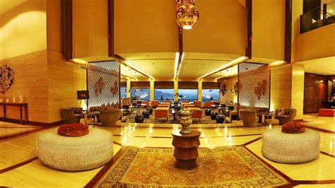 Best Hotels to Stay in Kashmir for a Memorable Trip | Tour My India