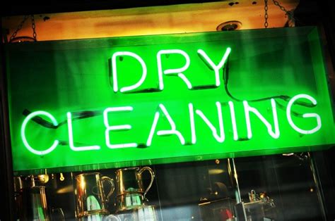 6 Green Dry Cleaning Alternatives (Say no to toxic chemicals)