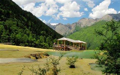 Private 3-Day Jiuzhaigou And Huanglong National Parks by Air- flight tour to JIuzhaigou ...