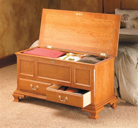 Paneled Blanket Chest | Woodworking Project | Woodsmith Plans