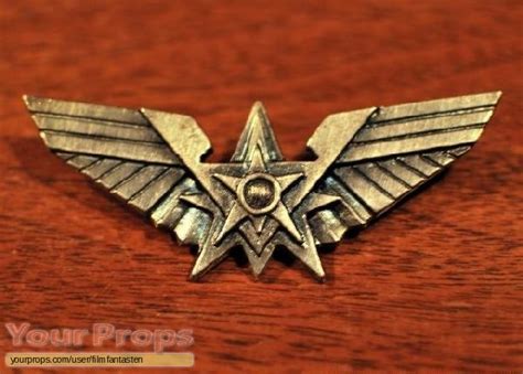 Starship Troopers PIN FROM FLEET UNIFORM original movie prop