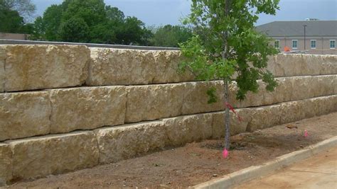 Quarry Block Retaining Wall | Retaining wall blocks, Building a ...