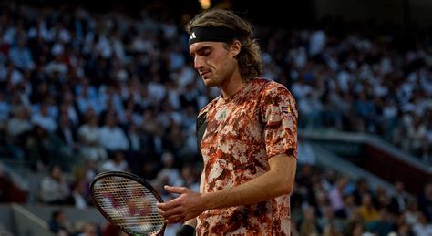 Tennis star Stefanos Tsitsipas blames ‘melatonin pills’ for lackluster ...