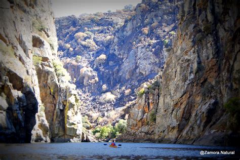 ARRIBES DEL DUERO EN KAYAKExpediciones en kayak río Douro, Portugal y ...