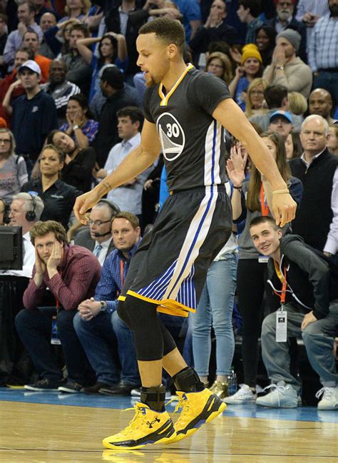 #SoleWatch: Stephen Curry Hits Another Game-Winner in the Under Armour ...