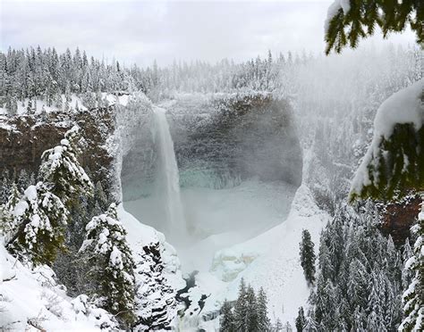 Helmcken Falls in BC, Canada Looks Incredible No Matter What the Season Is » TwistedSifter