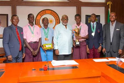 Ondo Pupils Invent Machine, Wins Award In Turkey - Education - Nigeria