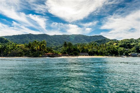 Banderas Bay, Mexico Boatsetter Destination Guide Boating Guide ...