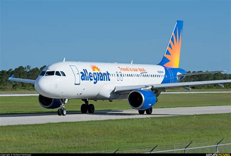 N226NV - Allegiant Air Airbus A320 at Punta Gorda - Charlotte County ...