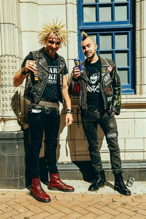 England Punks | Punk outfits, Punk fashion, Punk