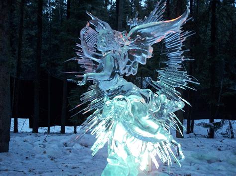 Le straordinarie sculture di ghiaccio e di neve [17 immagini] | One Mind