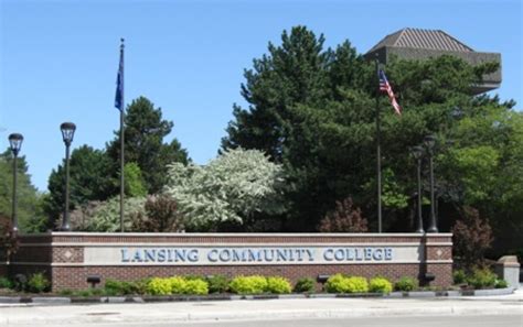 Lansing Community College Will Reopen Thursday After Threat And Campus Closures | WKAR Public Media