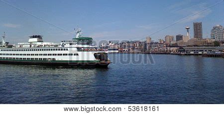 Seattle Ferry Image & Photo (Free Trial) | Bigstock