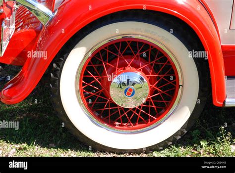 Vintage spoke car wheel hi-res stock photography and images - Alamy