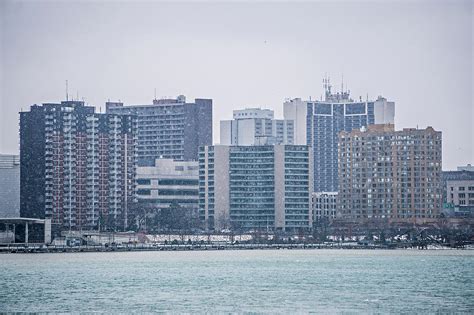 Downtown Windsor Canada City Skyline Across River In Spring Wint ...