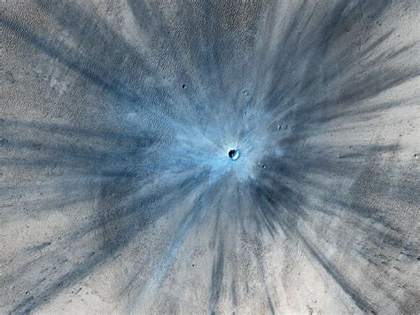 A spectacular new crater appears on Mars - Science