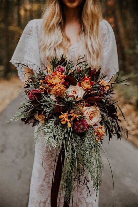 20 Stunning Fall Wedding Flowers and Bouquets for 2022 Brides | Bridal bouquet fall, Woodland ...