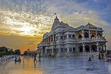 Prem Mandir, Vrindavan | Sky aesthetic, Travel aesthetic, Indian temple ...