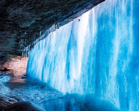 Frozen Waterfall Pictures | Download Free Images on Unsplash