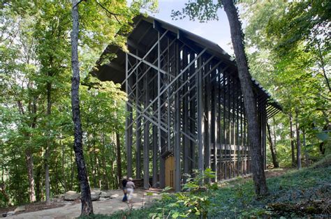 10 Examples of Buildings incorporating nature - RTF | Rethinking The Future