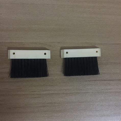 2 Latch Opening Clearing Brush Spare Parts for Silver Reed/Singer Knitting Machine auxiliary ...