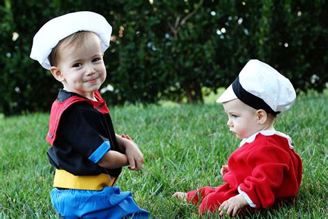 Great DIY homemade family costumes of Popeye, Bluto, Swee'Pea, Olive Oyl, and Wimpy. Halloween ...