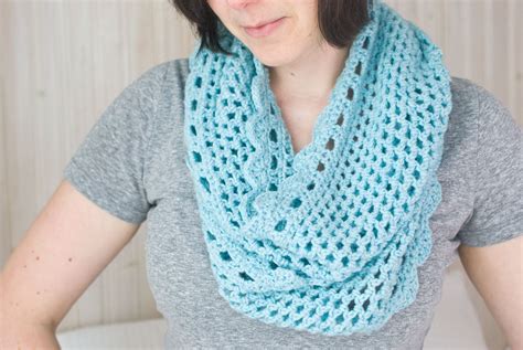 Crochet Infinity Scarf Free Pattern