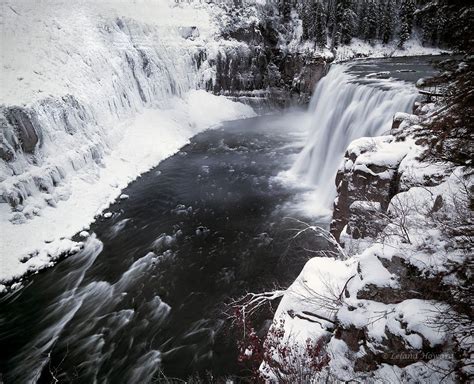 Idaho, east, Upper Mesa Falls in winter in the Island Park area of ...